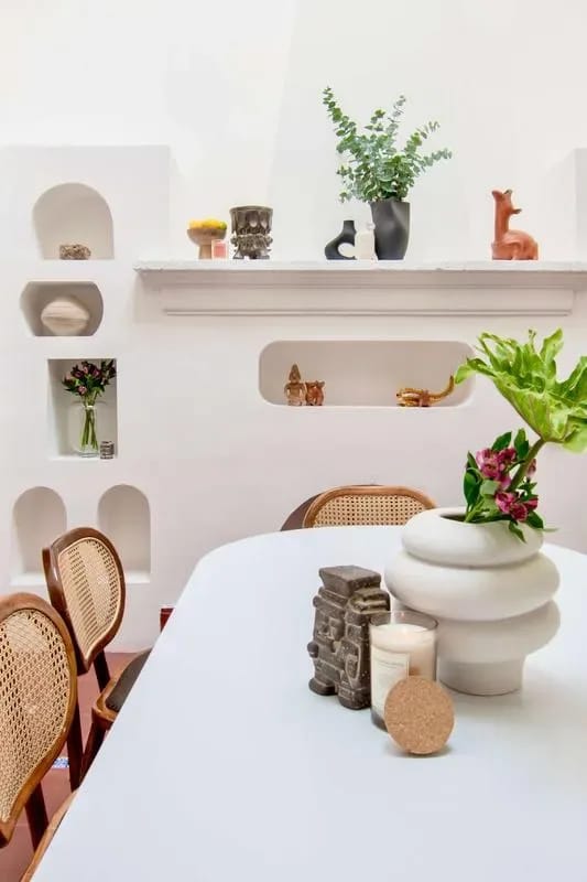 Bright 6BR House w/ Private Terrace