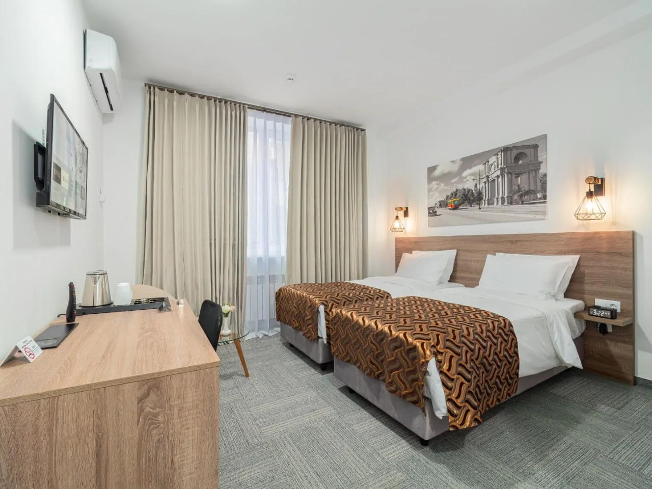 Twin Standard room