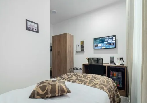 Single Economy room