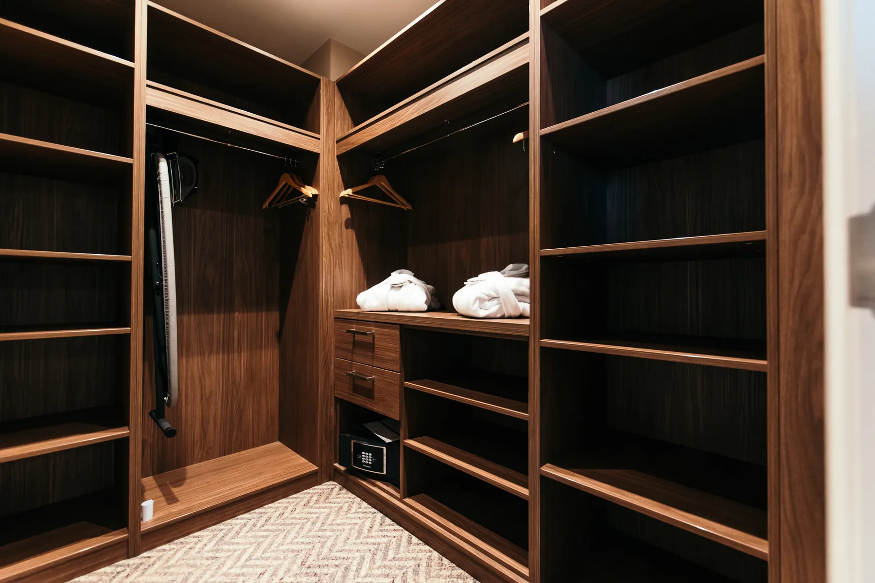 Habitación del Dillons Hotel