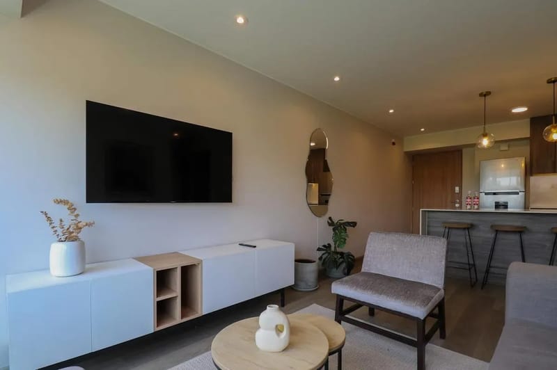Plaza Stays 2BR with Balcony in San Isidro