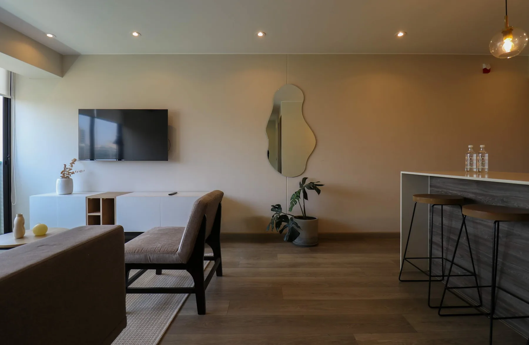 Plaza Stays 2BR with Balcony in San Isidro