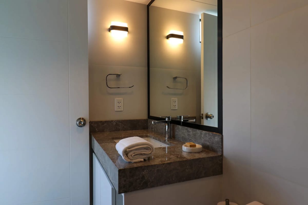 Plaza Stays 2BR with Balcony in San Isidro