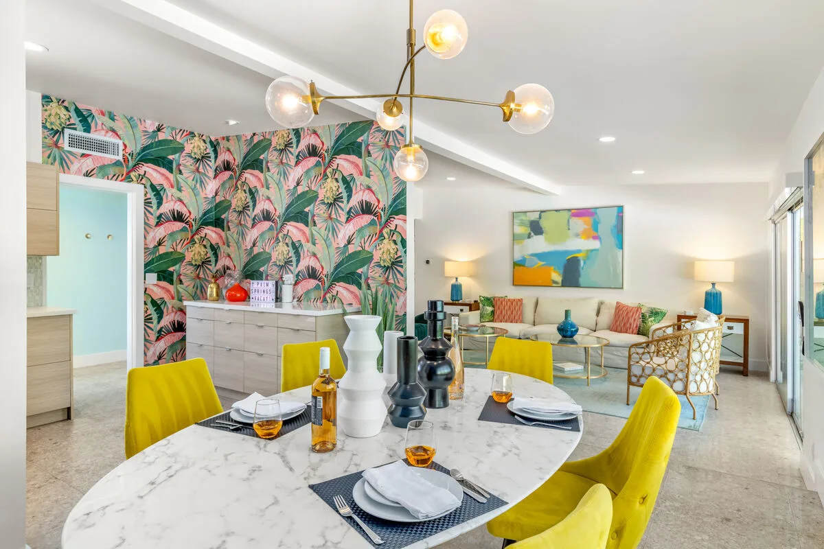 The Modernist Retreat