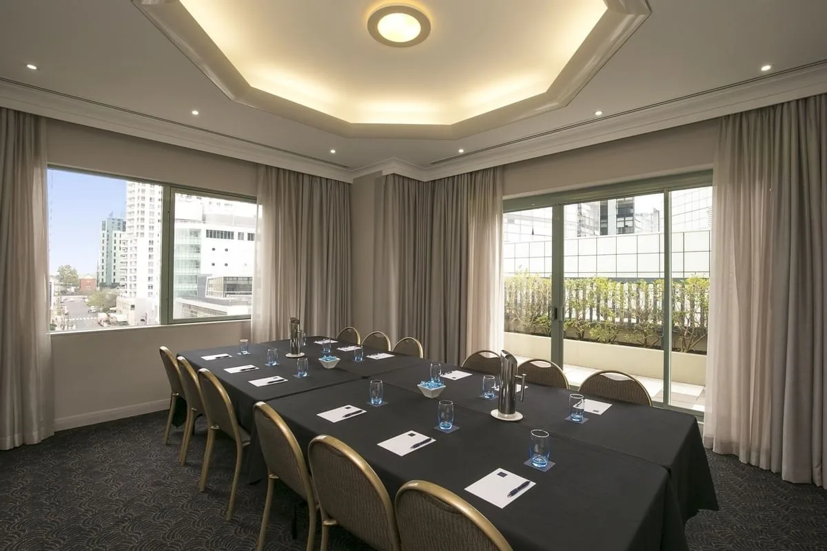Sala de reuniones en The Sebel Residence Chatswood