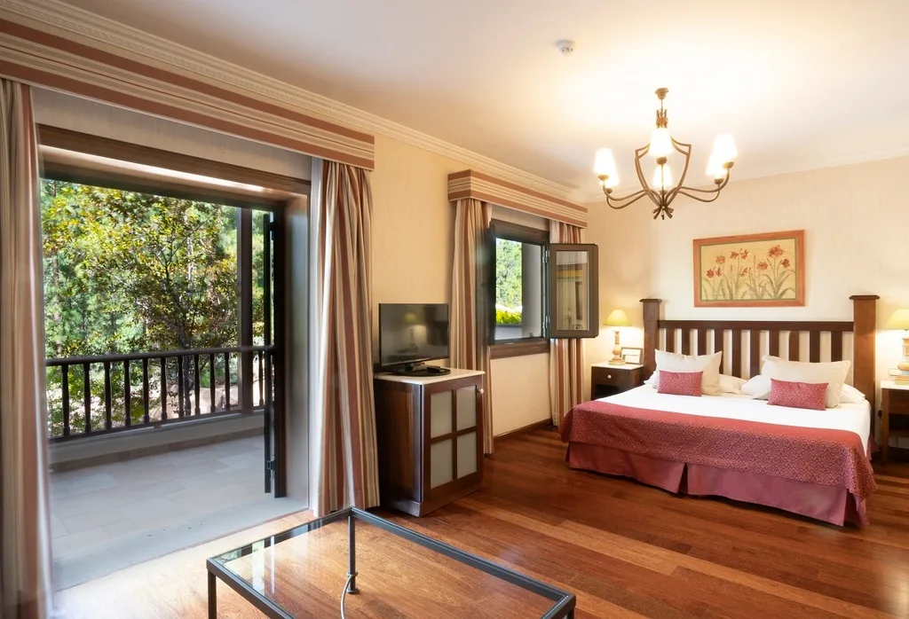 Habitación doble superior con vistas al jardín