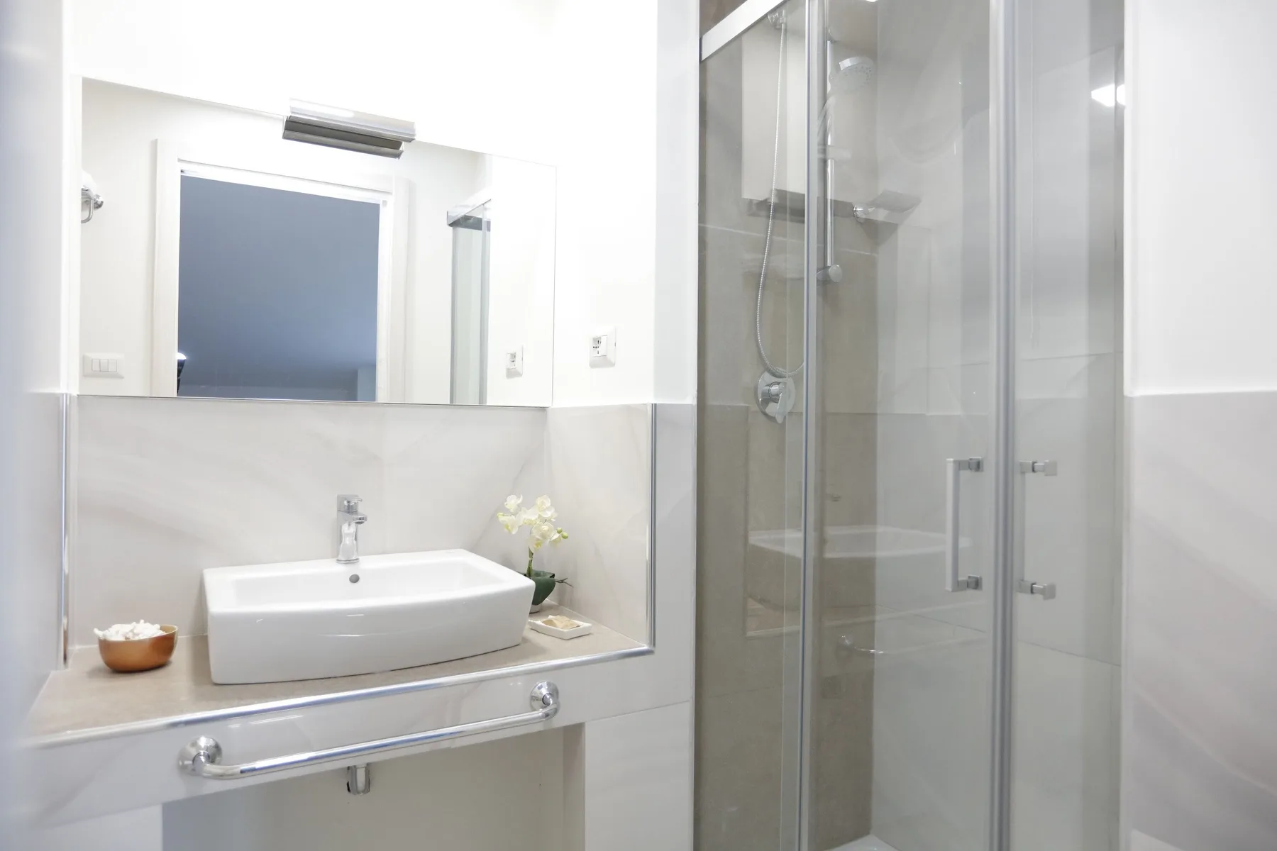Path House - Seaview Luxury