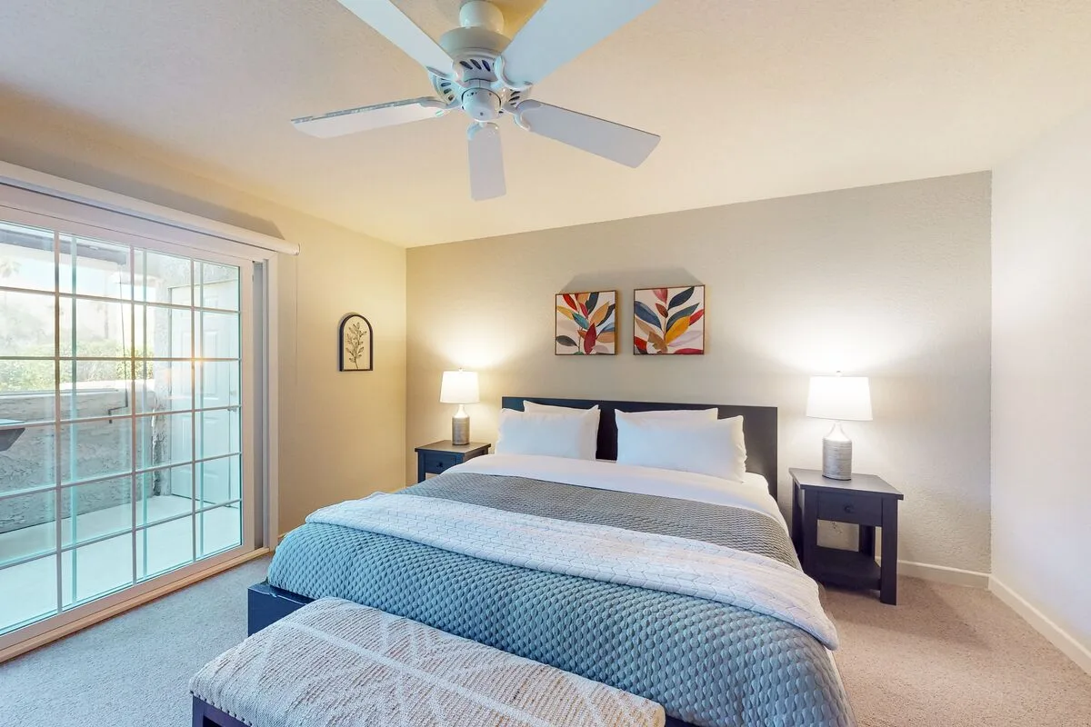 Palms & Peaks 7 Night minimum stay
