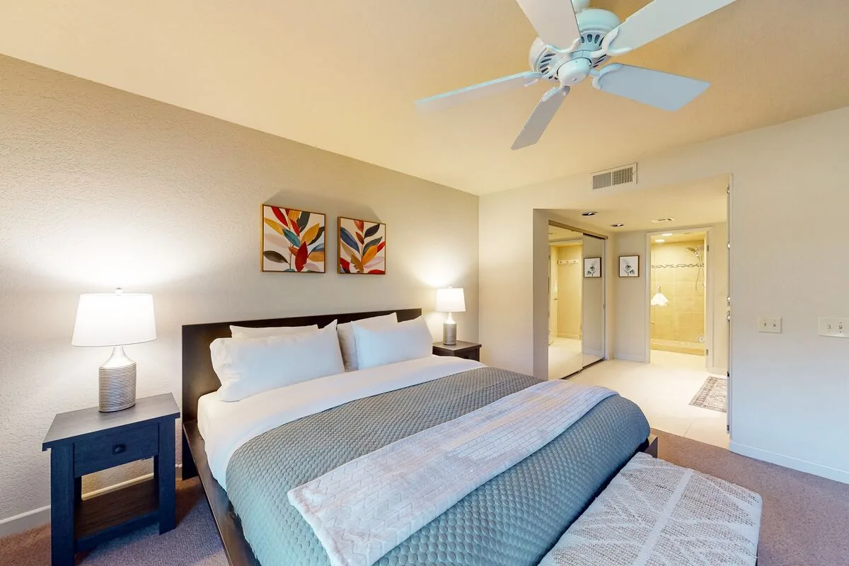 Palms & Peaks 7 Night minimum stay