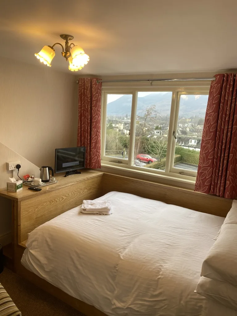 Classic Single Room En-suite with shower