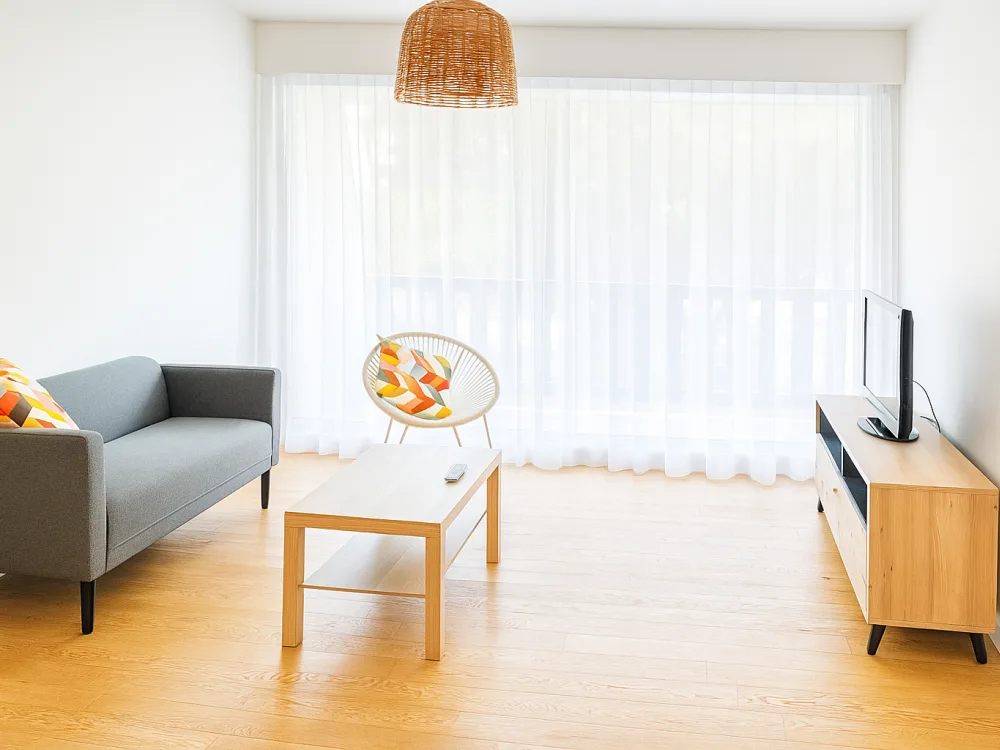 Suite living area