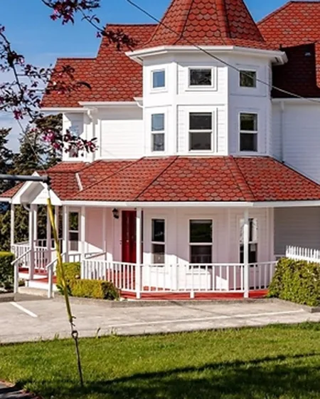 Front door of Anchorage Inn