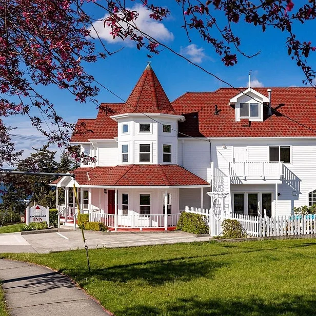 Anchorage Inn exterior