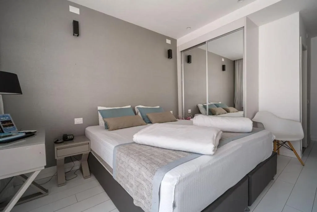 Classic room