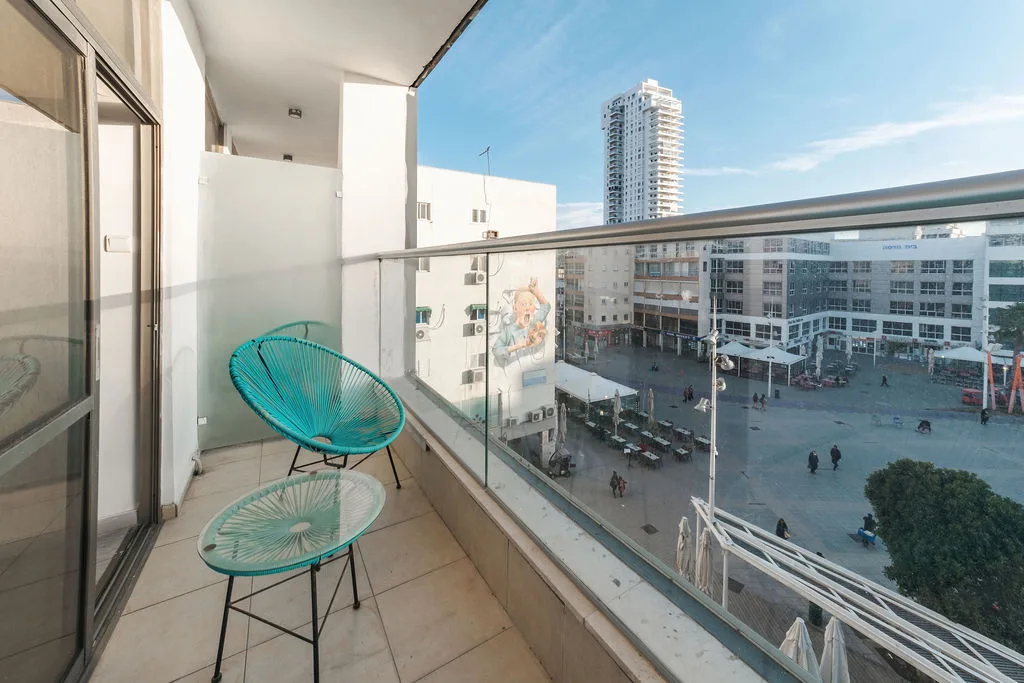 Classic Balcony room