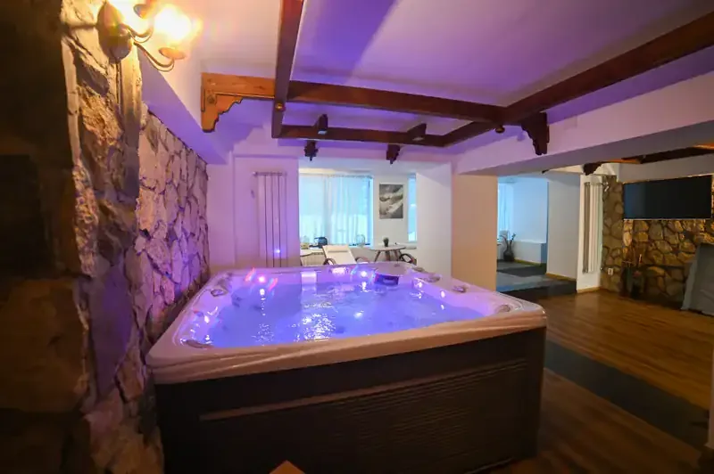 Illuminated jacuzzi in No107’s SPA area