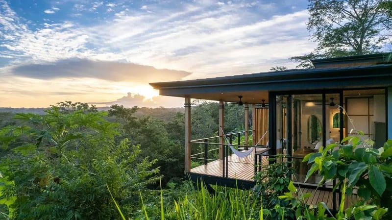 Chic 1BR Escape Breathtaking Balcony Views