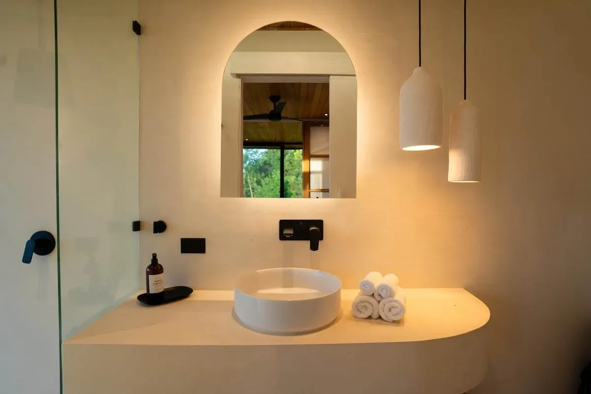 Chic 1BR Escape Breathtaking Balcony Views