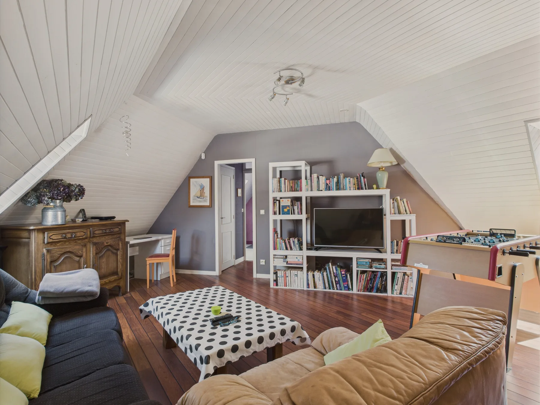 Property gallery photo