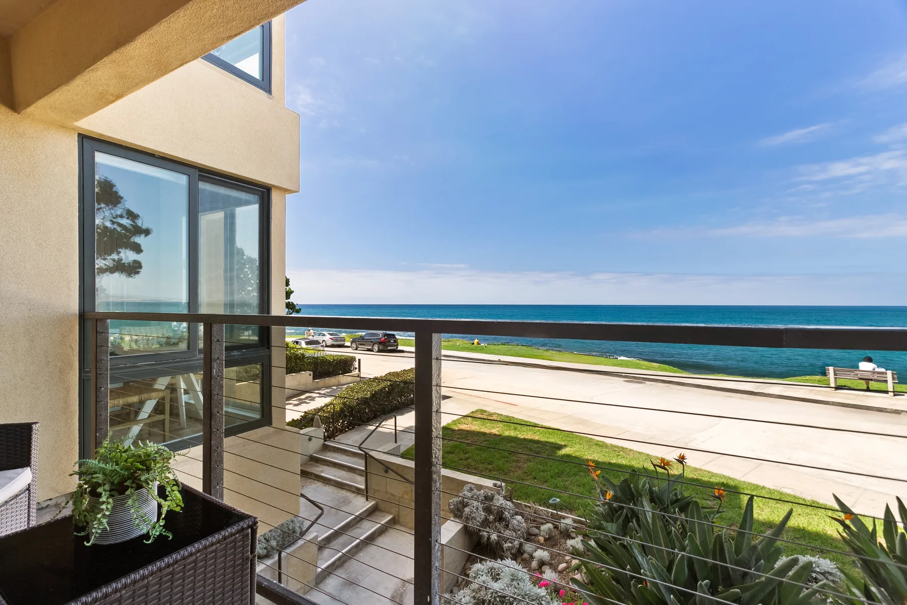 Oceanfront La Jolla Cove Condo
