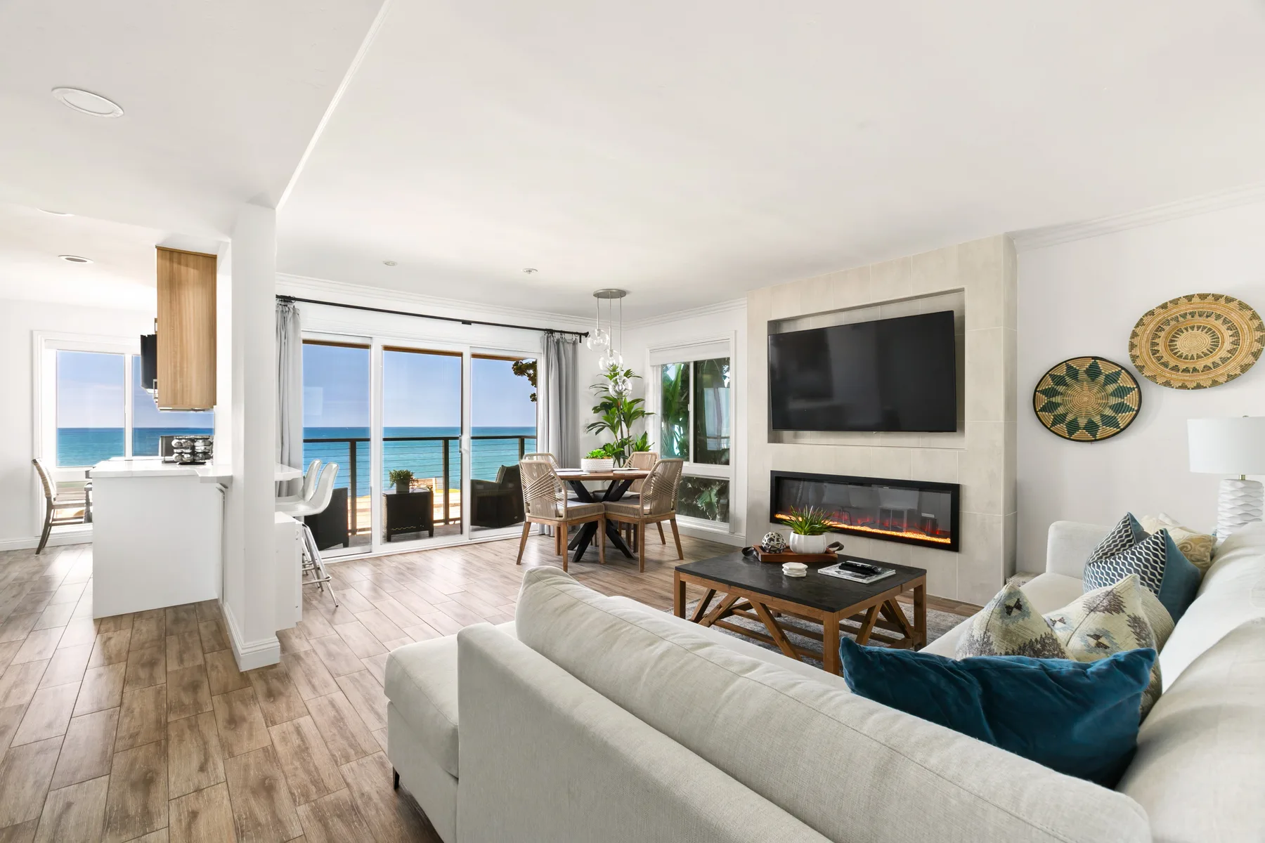 Oceanfront La Jolla Cove Condo