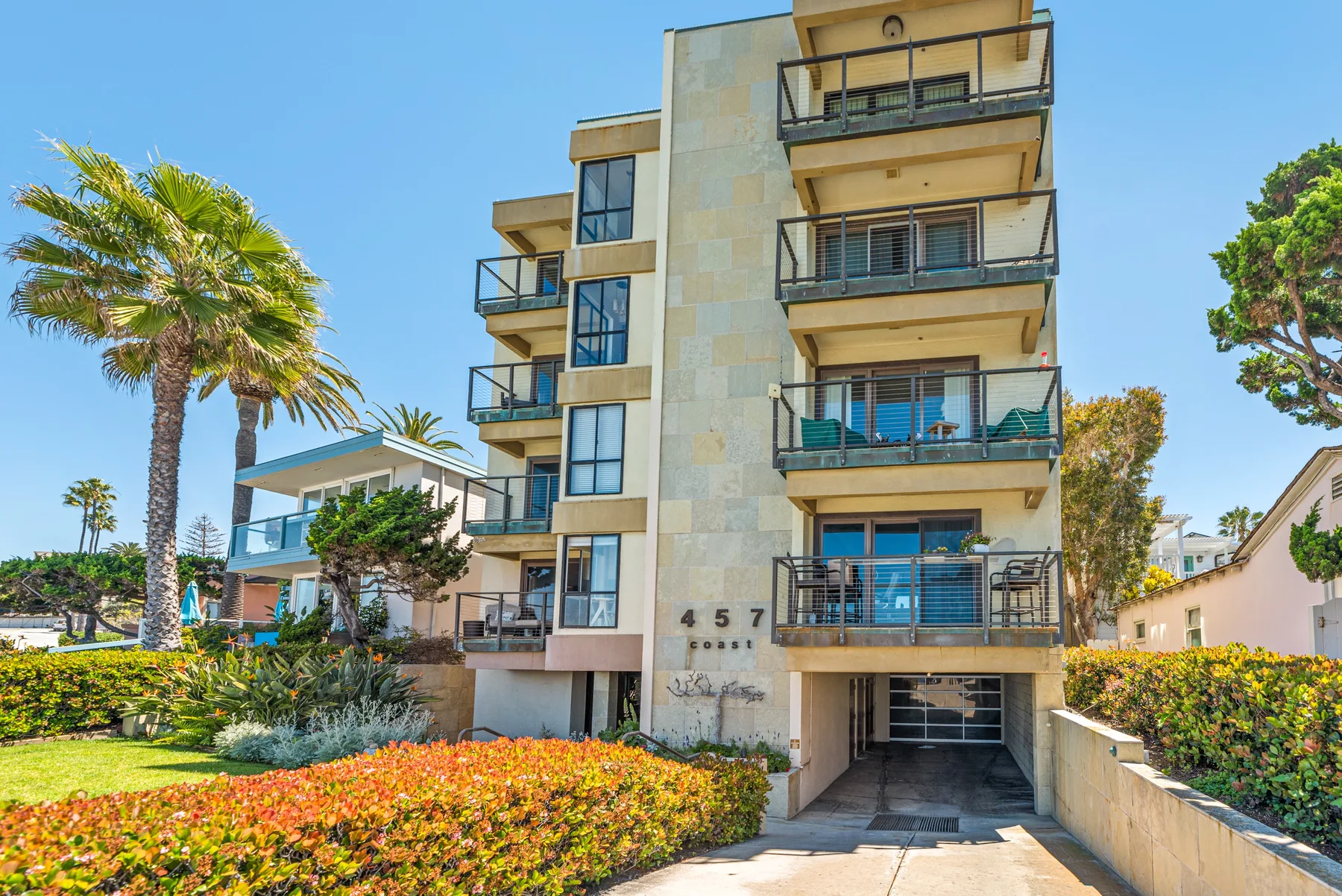 Oceanfront La Jolla Cove Condo