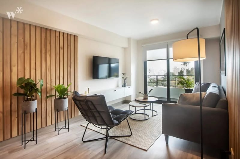 Modern 1BR with Balcony in San Isidro