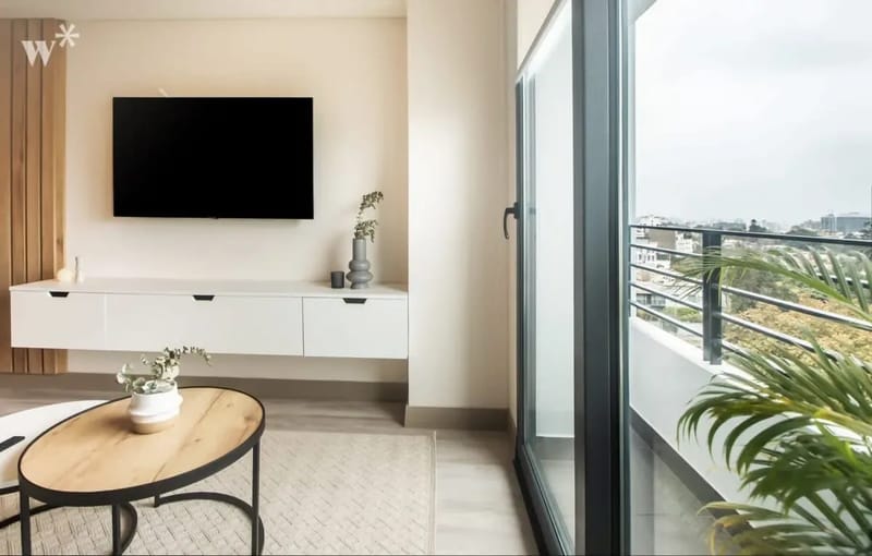 Modern 1BR with Balcony in San Isidro