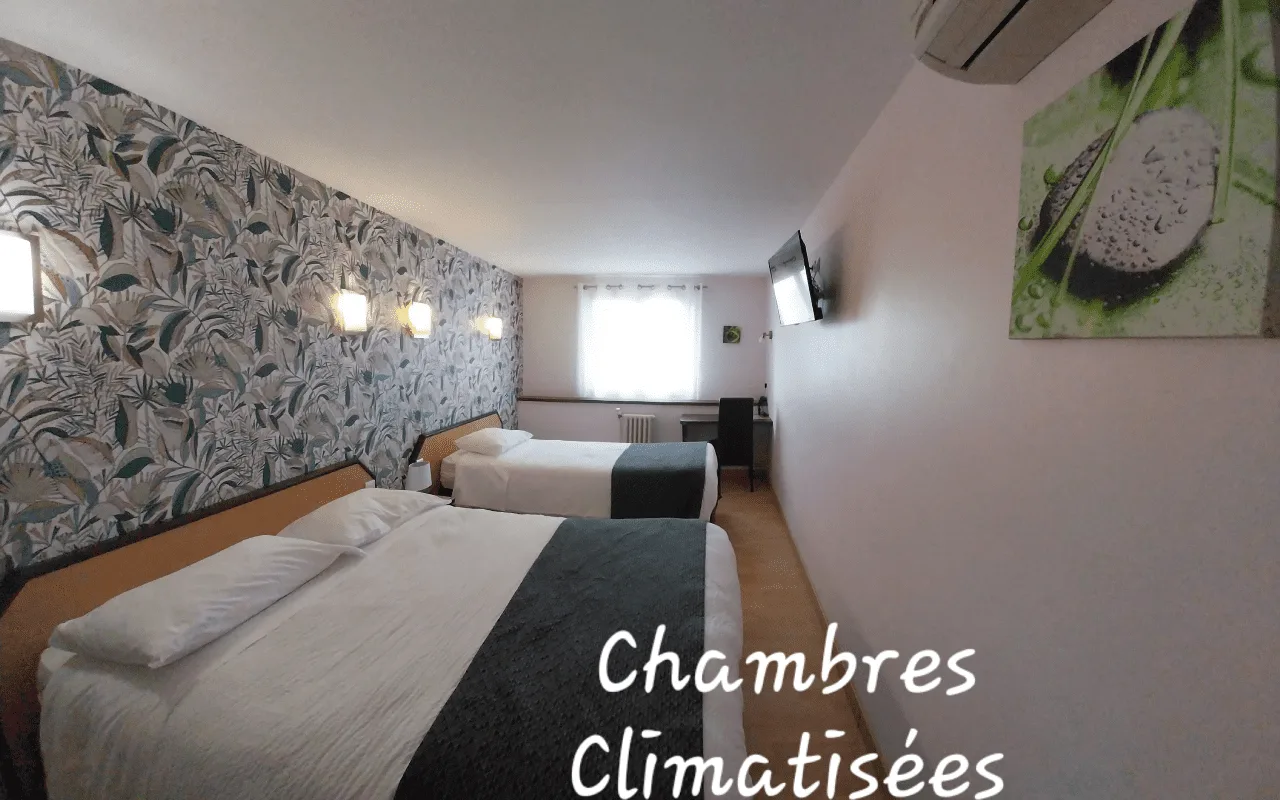 Triple room