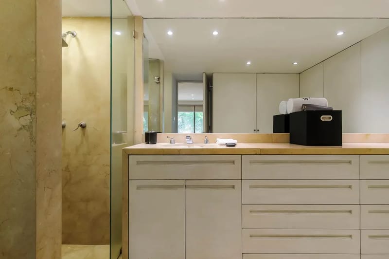 Deluxe 1BR Duplex in Prime Polanco