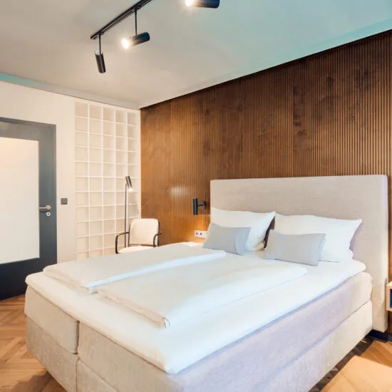 Comfort room.