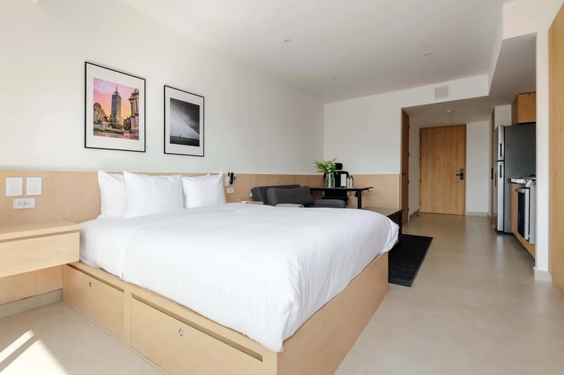 Elegant Loft w/ Balcony & AC in Cuauhtémoc