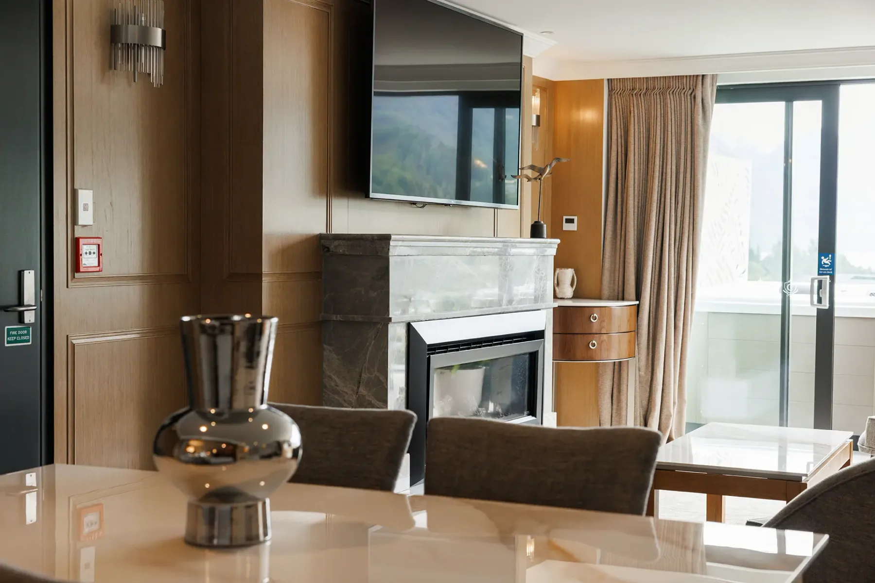 The Carlin suite interior.