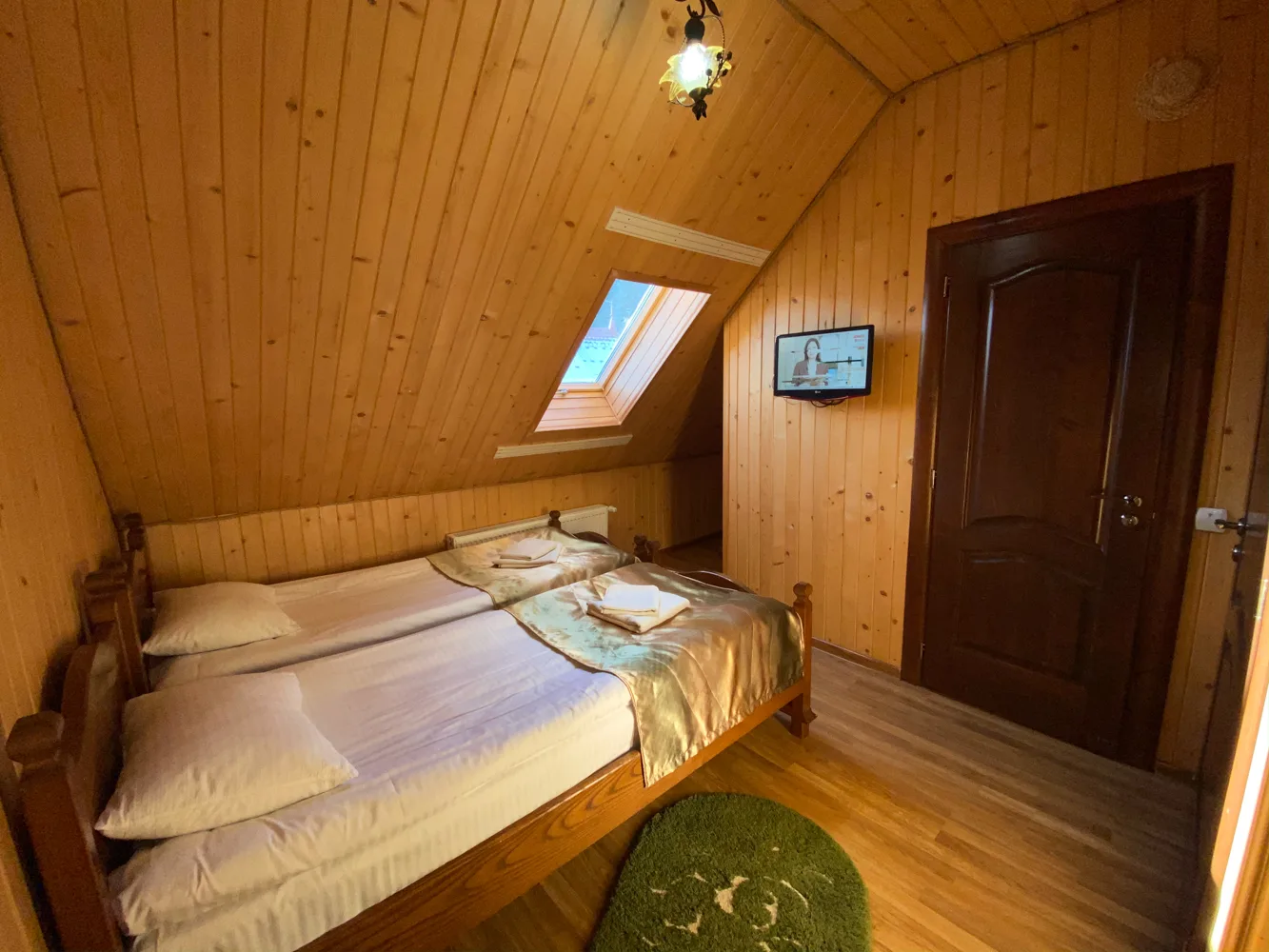 Habitación doble abuhardillada