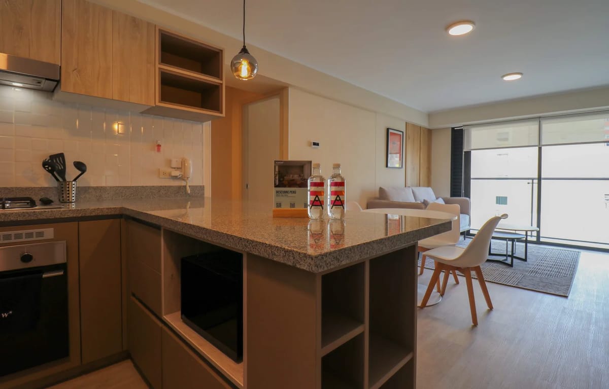 Alluring 1BR with Balcony in Miraflores
