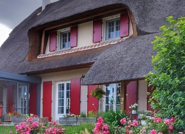 Thatched cottage