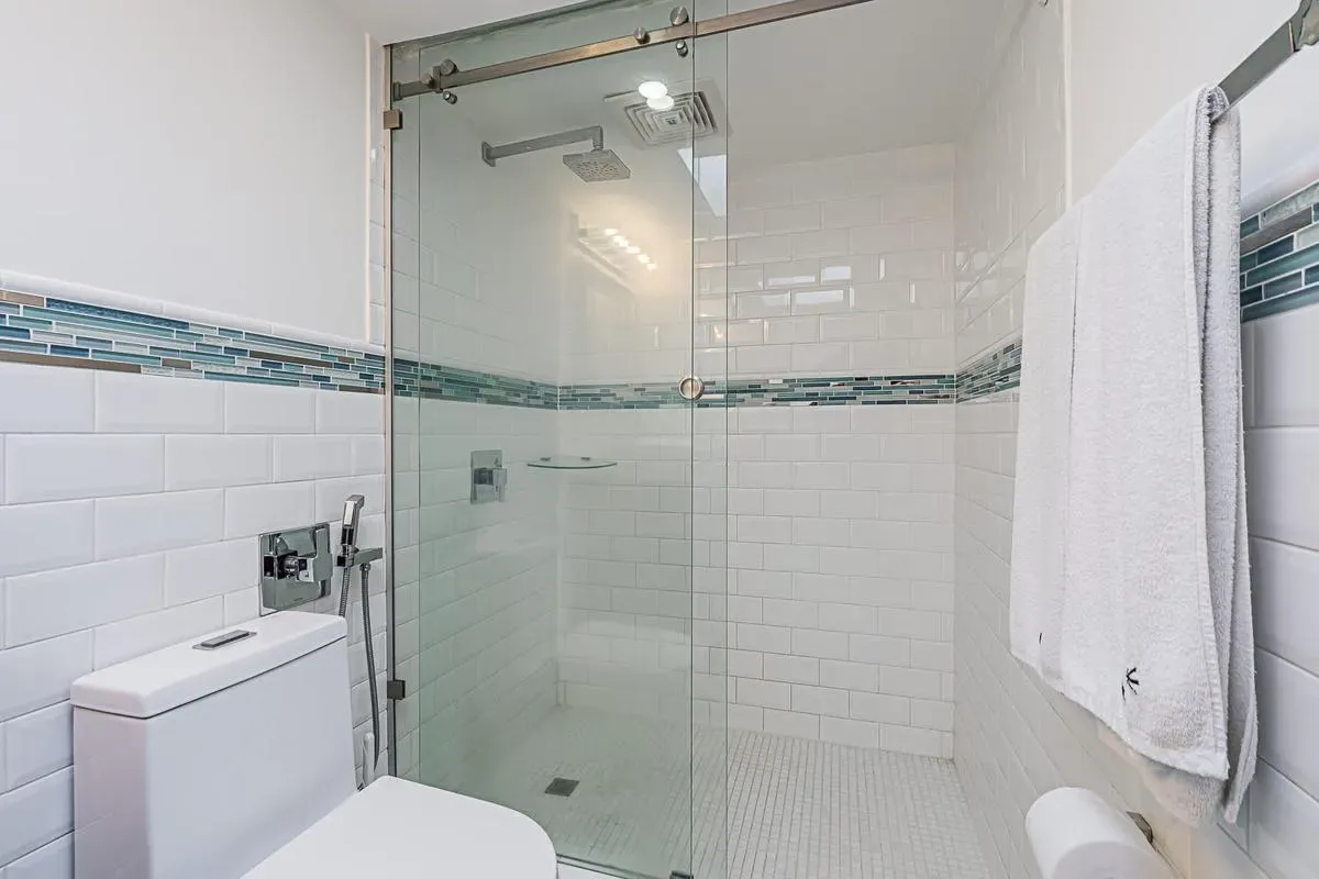 Classy 1BR in Plaza Herrera w/ Balcony
