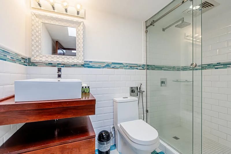 Classy 1BR in Plaza Herrera w/ Balcony