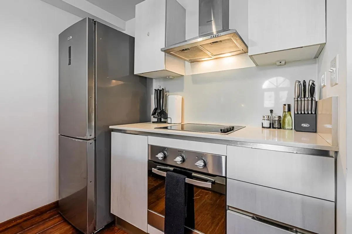 Classy 1BR in Plaza Herrera w/ Balcony
