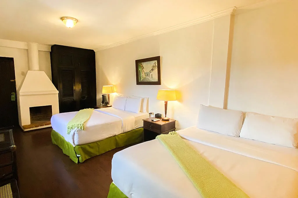 Habitación con dos camas individuales