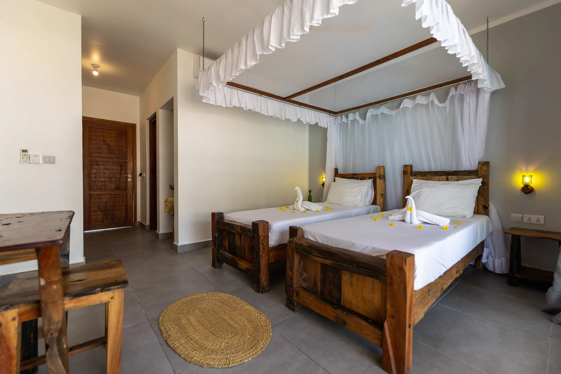 Habitación con dos camas individuales