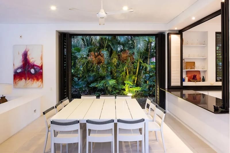 Splendid 5BR Villa at Mesa de Yeguas