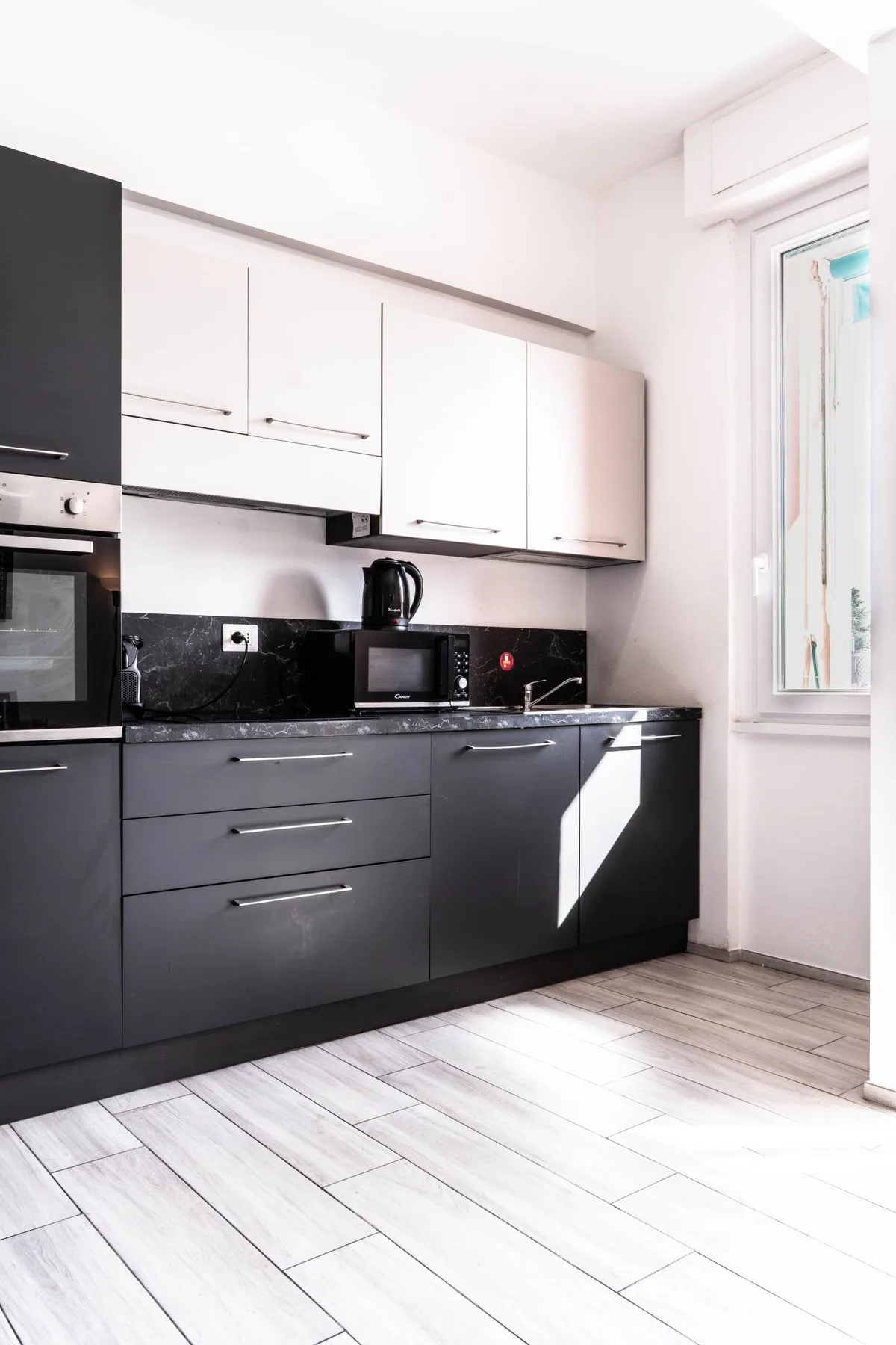 Sturla Modern Apartment