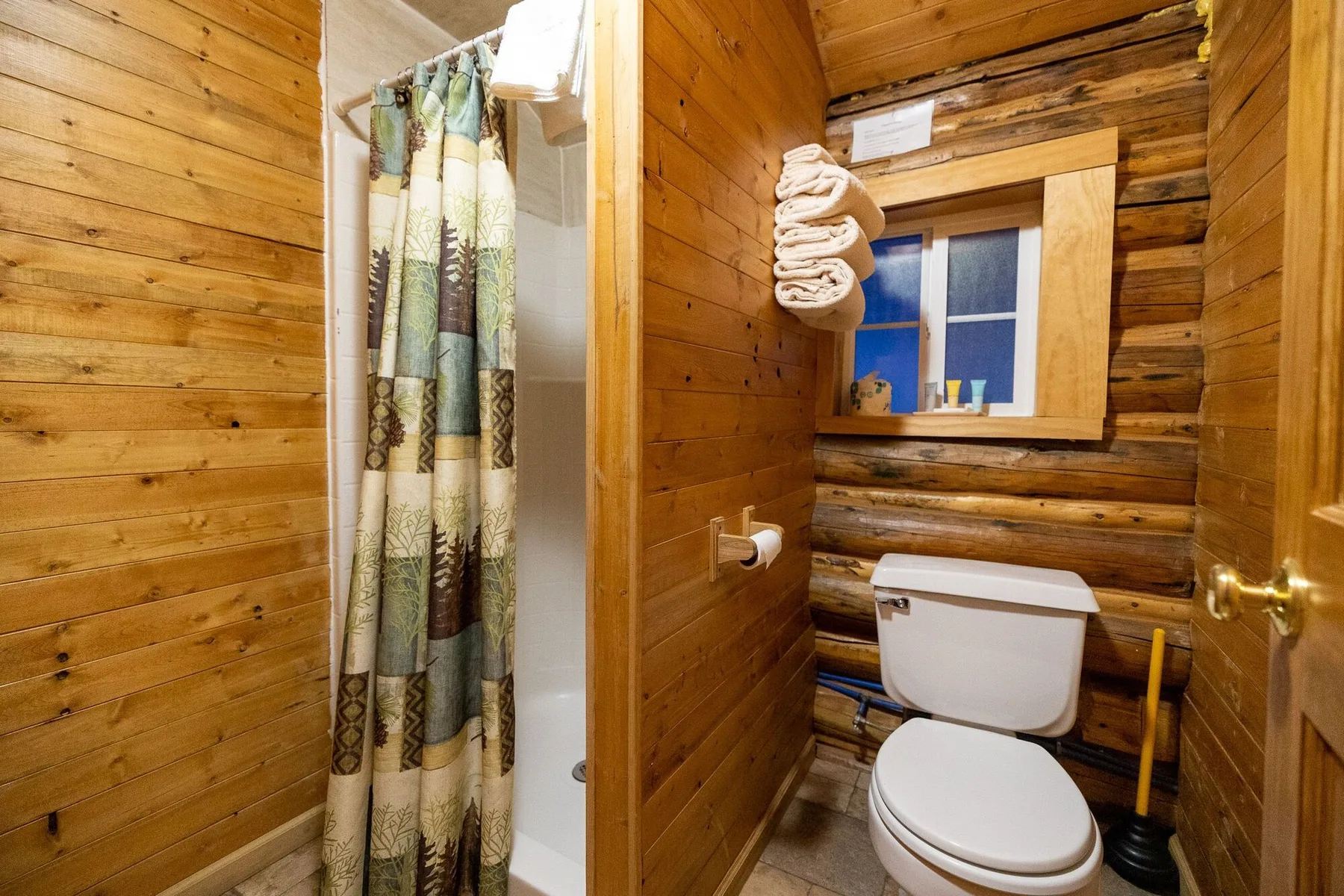 Antlers Lodge accommodation photo