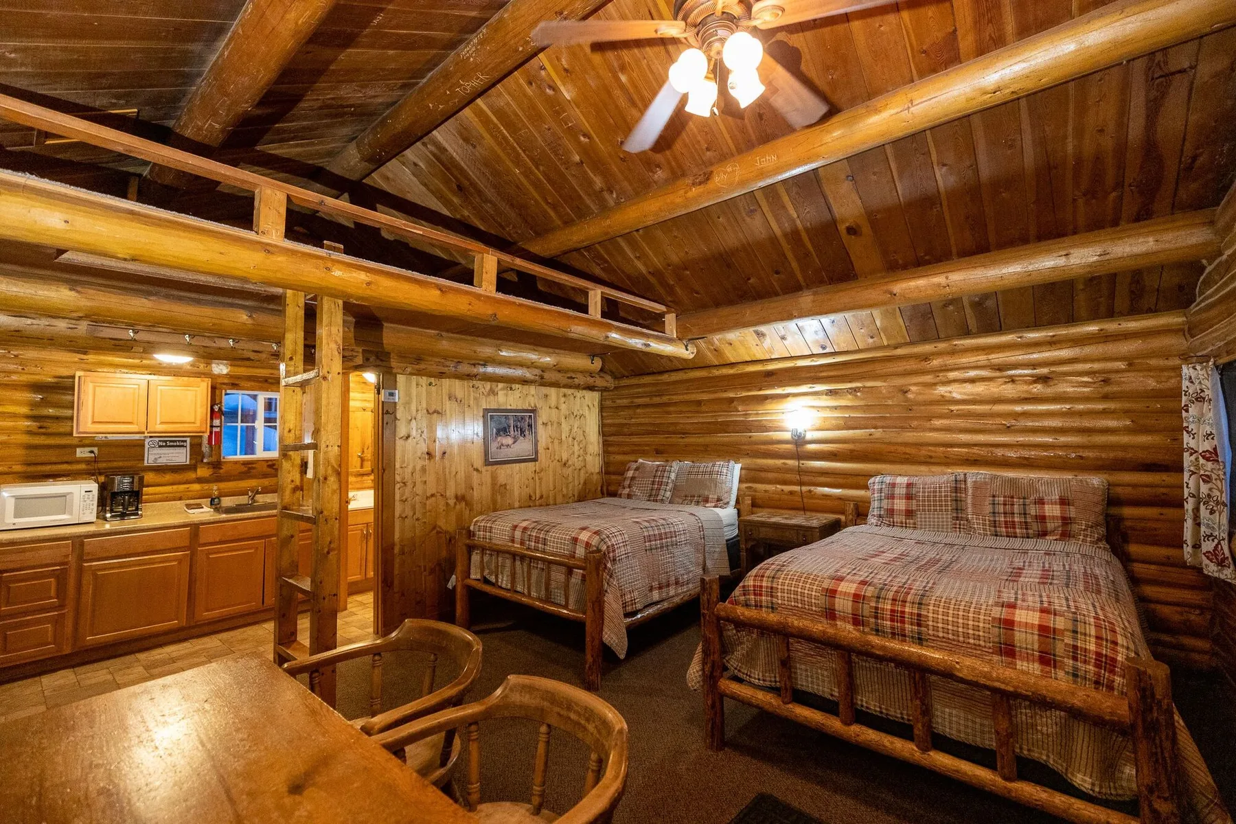Antlers Lodge accommodation photo
