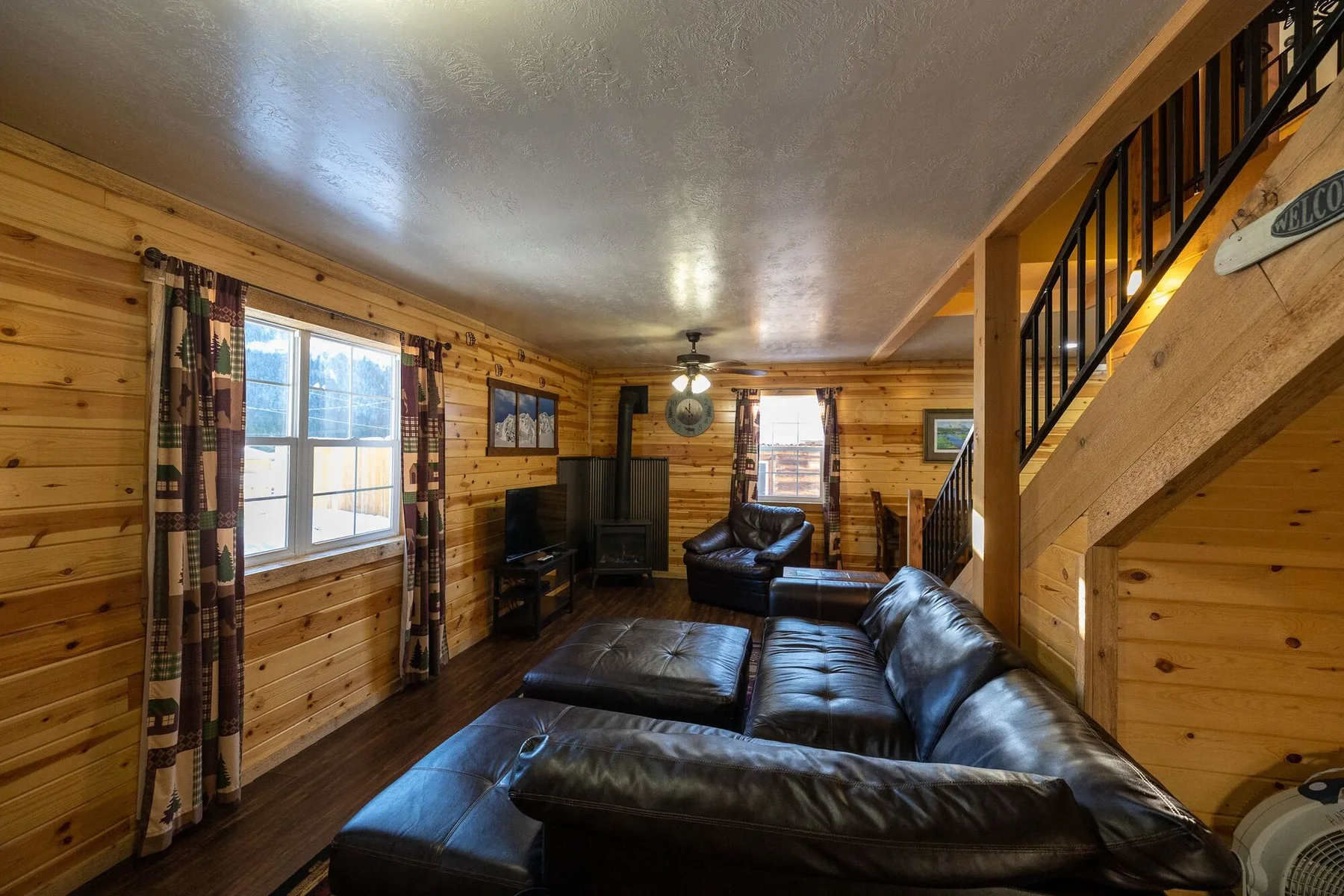 Antlers Lodge accommodation photo