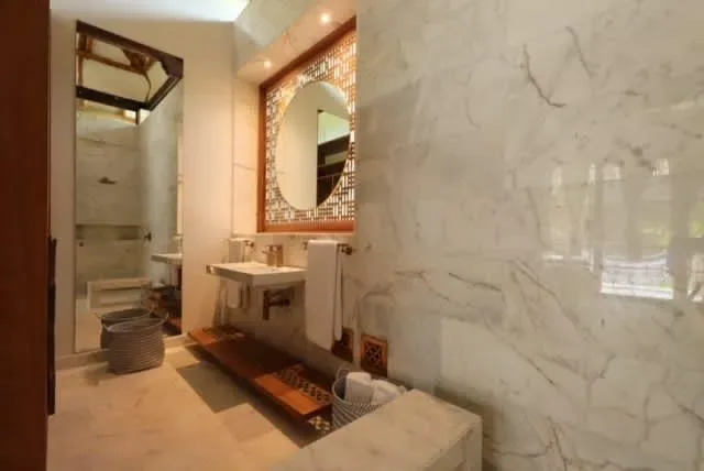 Glowing 7BR Villa with Pool at Mesa de Yeguas