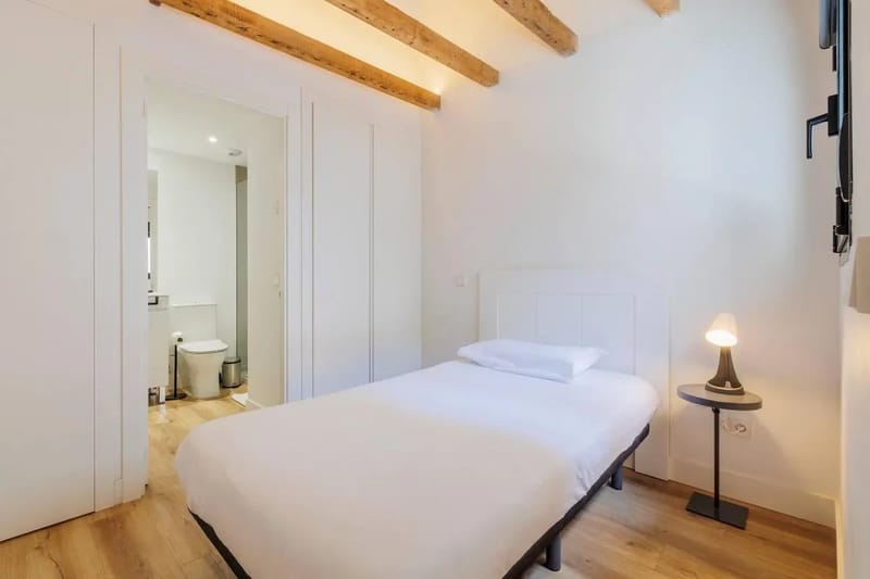 Spectacular 2BR at Palacio Real