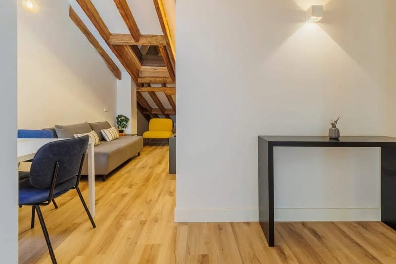 Spectacular 2BR at Palacio Real
