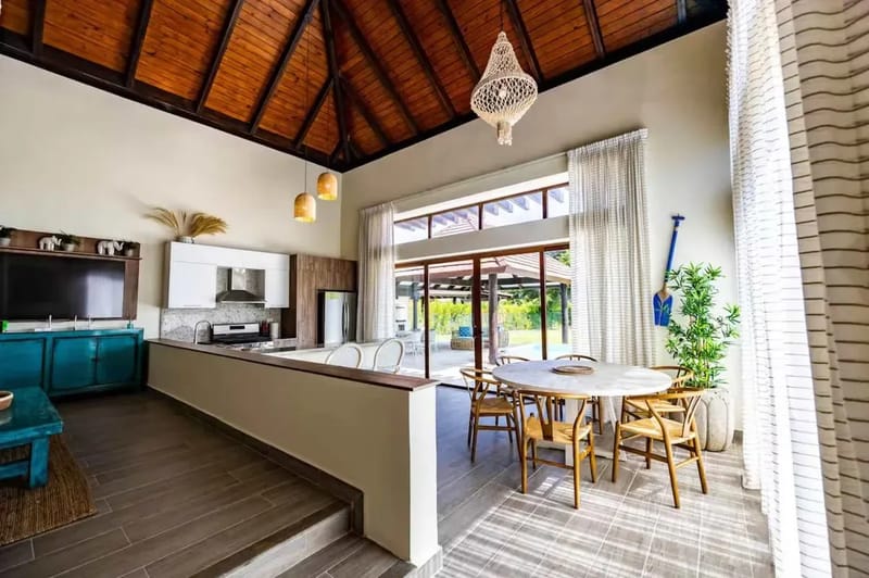 Amazing 3BR House w/ Pool & Garden Views